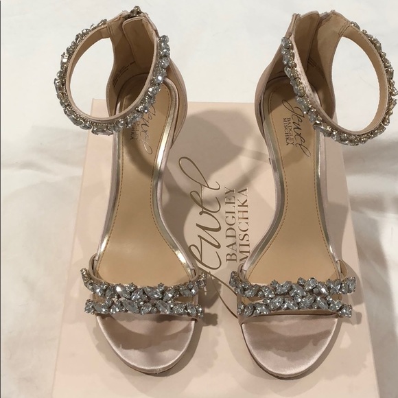 badgley mischka hilda